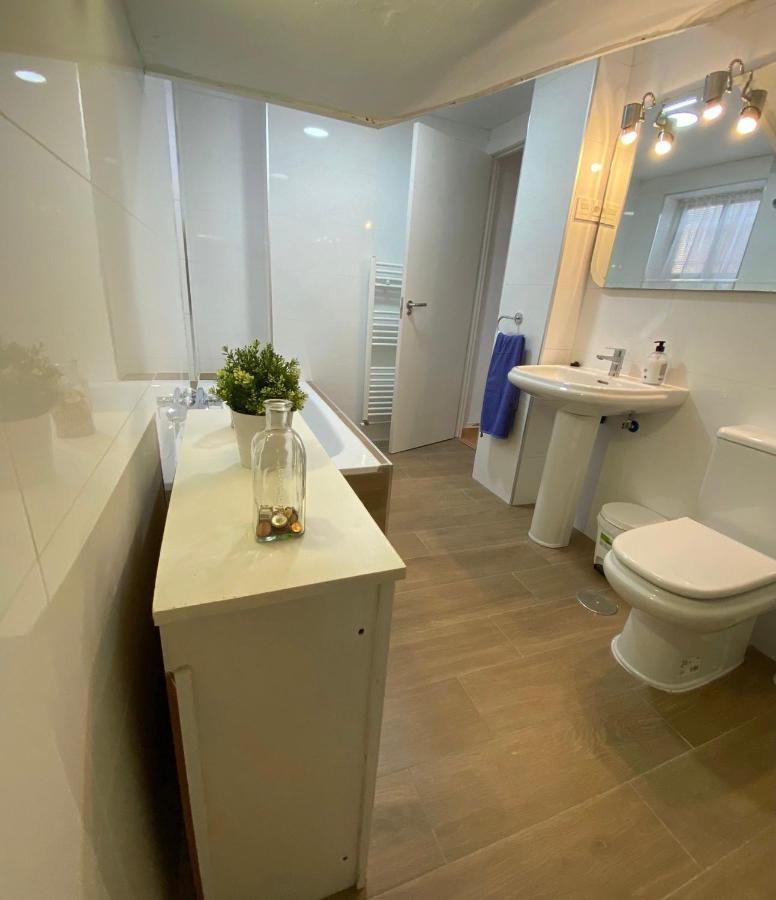 Huetor Con Piscina Privada *