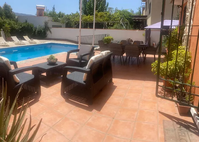 Villa Huetor Con Piscina Privada